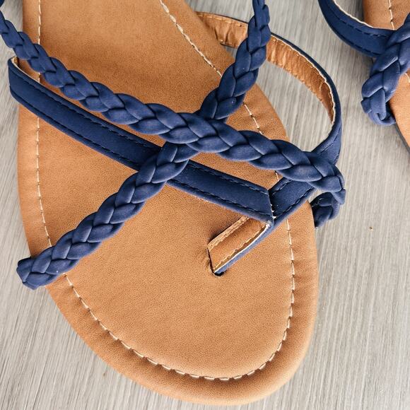 NWT ETC Navy Blue Strap Flip Flop Sandals Size 11 - Picture 2 of 5